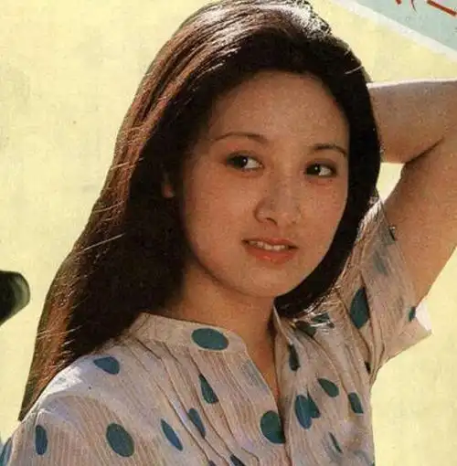 张国立前妻罗秀春,当年邓婕插足我的婚姻,我让她一生当不了母亲