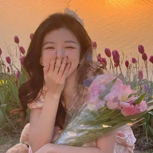 美女氛围头像小红书搬运持更