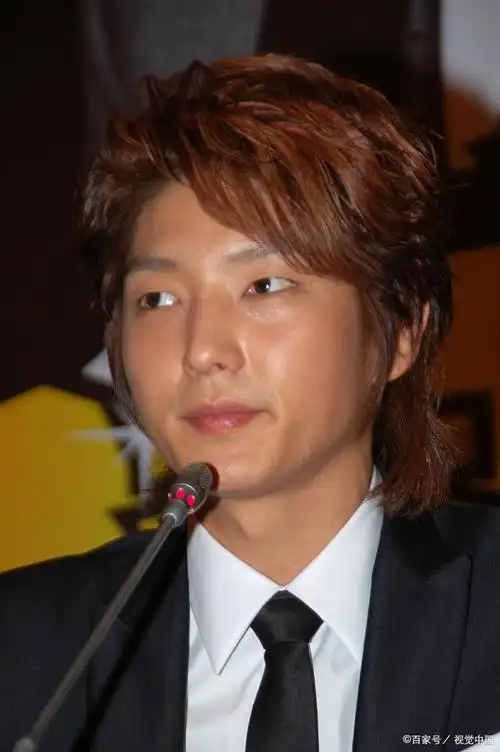 韩星李准基7年不吃碳水,每天用豆腐代替米饭,41岁依然单身一人