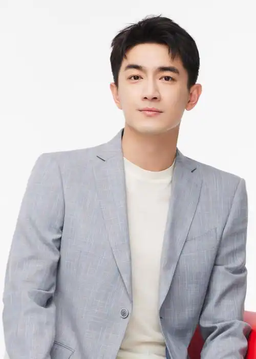 林更新冬至晒自制饺子大餐网友调侃林大厨重回厨坛