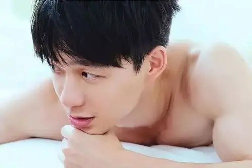 超hot游泳教练最新硬照一览真的超可以