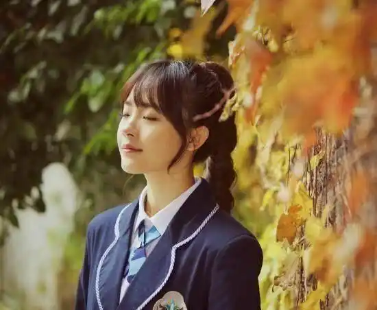 蔡徐坤新戏未播先火,女主受关注,不过粉丝却担心出道成问题!