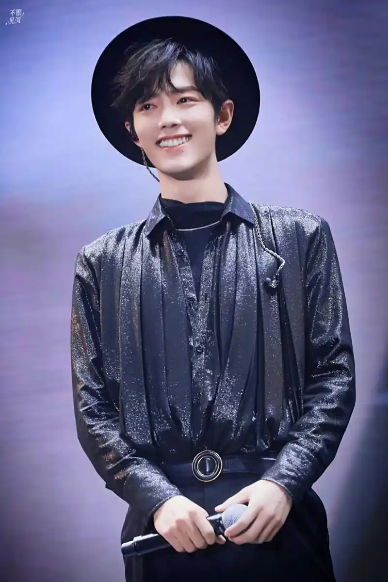 这就是那个挂了热搜三天的笑～#肖战# #陈情令