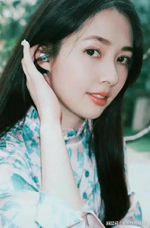 年轻的郭碧婷好美不愧是向太严选的媳妇