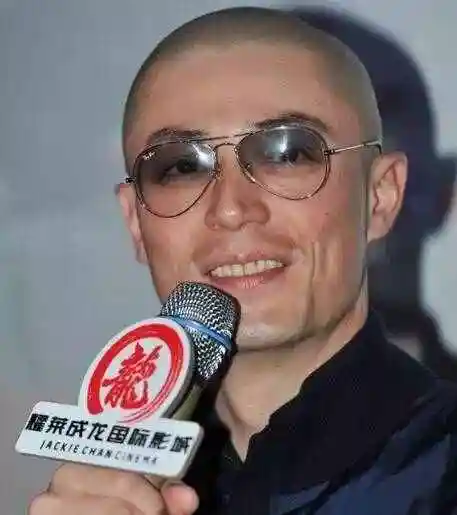 霍建华,张震,金城武,台湾成熟男神太受时尚杂志青睐啊