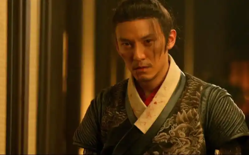 绣春刀沈炼张震踩点燃向glittergold