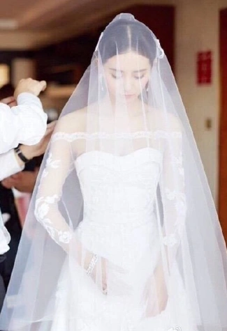 刘诗诗的婚纱,昆凌的婚纱,舒淇的婚纱,价格简直是天壤之别!