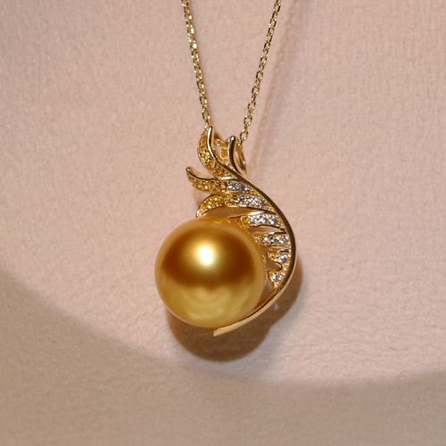 珍珠吊坠项链 锁骨