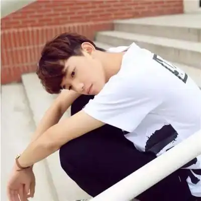 2019帅哥微信头像 全部是最新小鲜肉正脸的