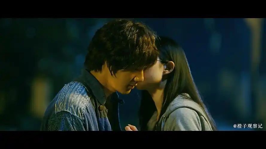 歌曲:王力宏《你不知道的事》 电影:王力宏,刘亦菲为主演的《恋爱通告