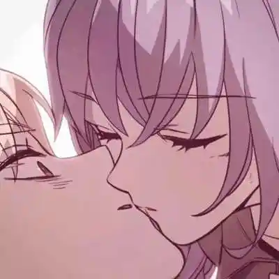 动漫情头亲吻一左一右头像