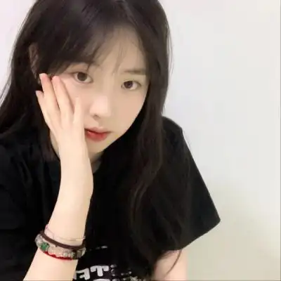 极致干净高清的真人女头图片 超好看气质美女2023小众女头大全_女生