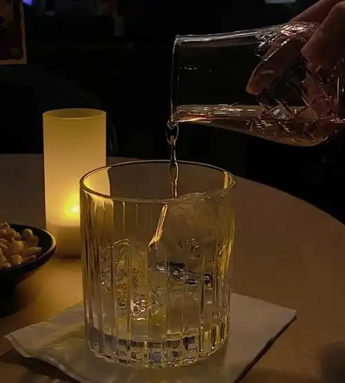 蕴含人生哲理的句子,经典实用,适合深夜发朋友圈