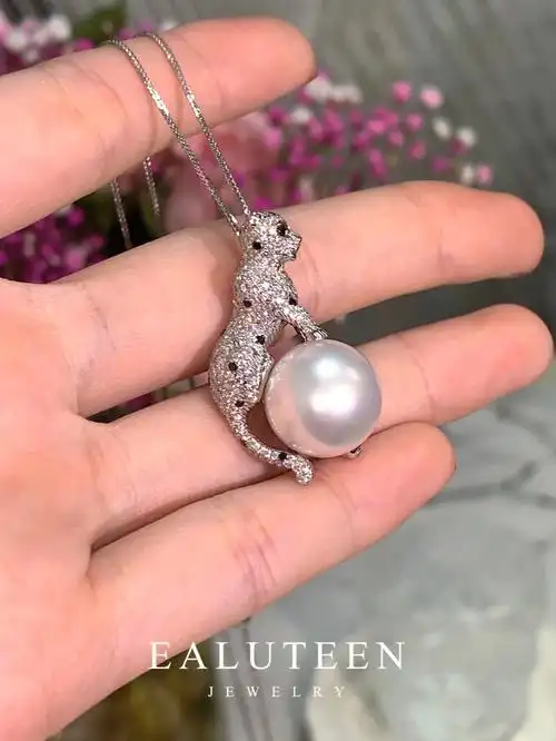 一夜豹富霸气十足的猎豹澳白珍珠项链