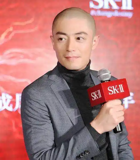 光头才是检验帅哥的唯一标准李易峰黄晓明闪瞎眼最帅的还是他