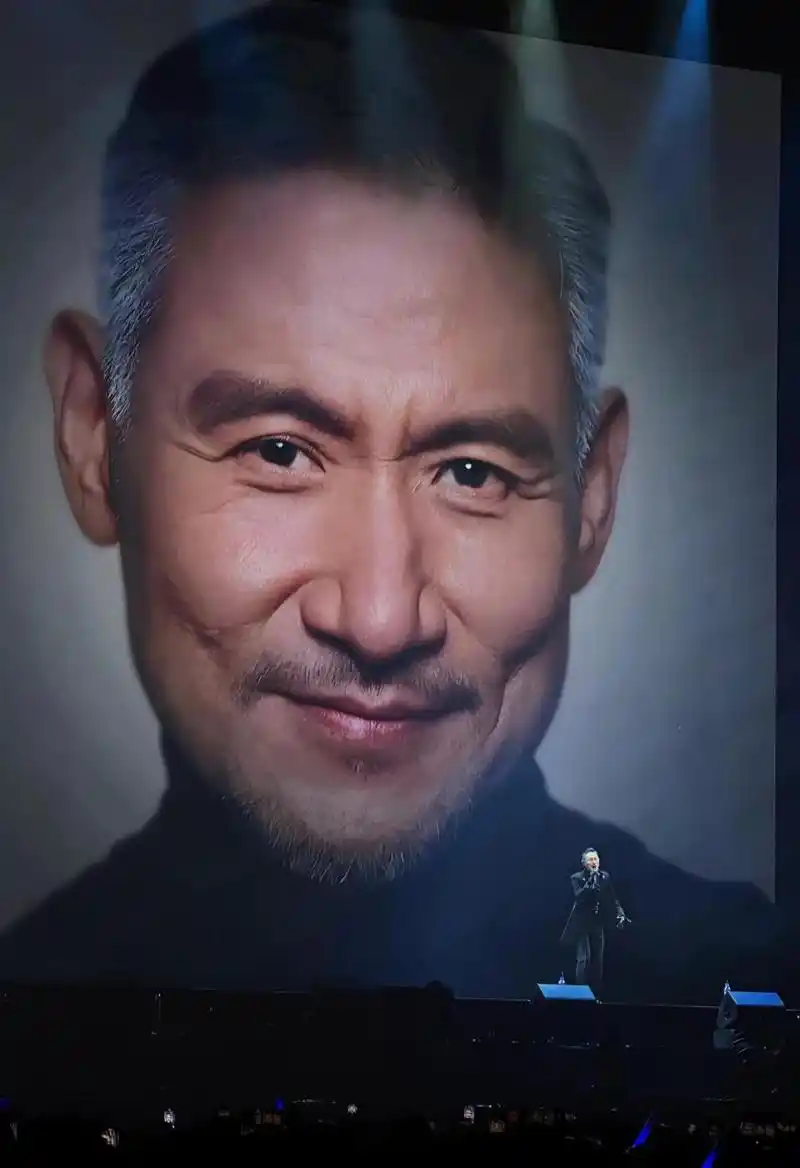 我一直觉得香港四大天王里面张学友最帅!