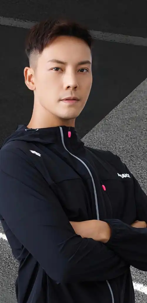 陈教练:健身从业15年,专业指导,值得信耐@william威廉陈伟霆陈伟霆