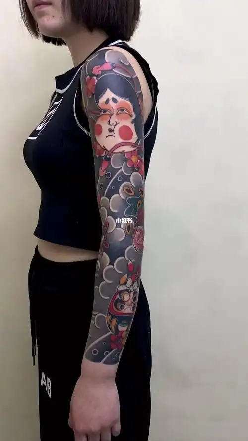 女士花臂纹身日式老传统花臂纹身燕郊纹