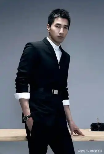 我喜欢的男艺人赵又廷 个人美照收藏版