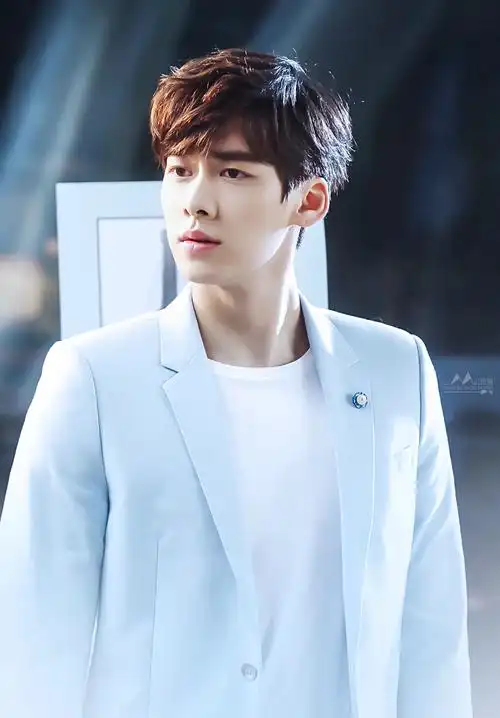 李易峰#天蓝色的峰峰