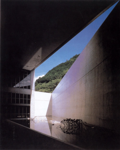 安藤忠雄的作品与思想:成羽町美术馆