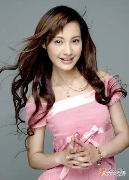 美丽的二线女明星