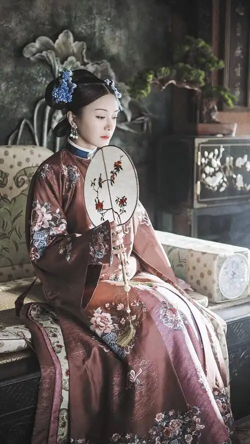 秦岚富察皇后 - 堆糖,美图壁纸兴趣社区