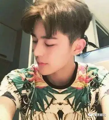 男生两侧铲的3种剪法这样的发型帅气又有型