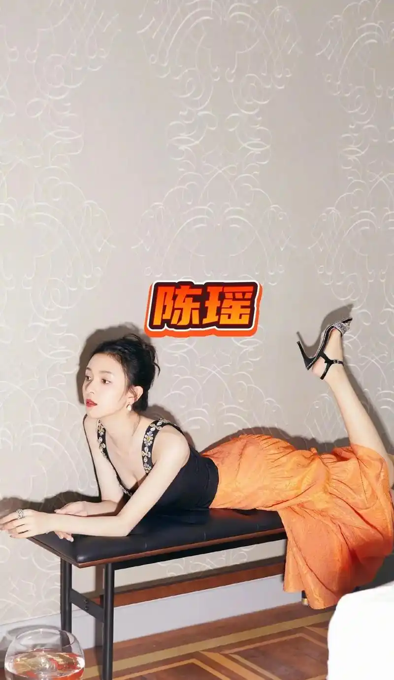 陈瑶,1994年10月31日出生于四川攀枝花,中国内地女演员 - 抖音