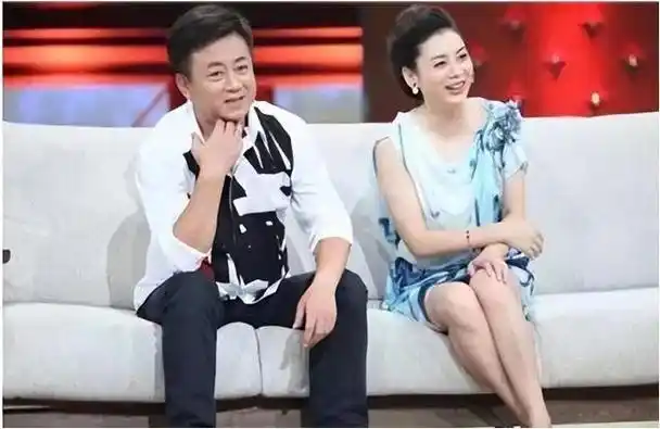 谭梅18岁时与朱军谈恋爱这是我一辈子最正确的选择