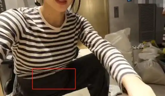 郑恺老婆苗苗官宣怀二胎自己开车去产检孕态十足肚子凸出明显