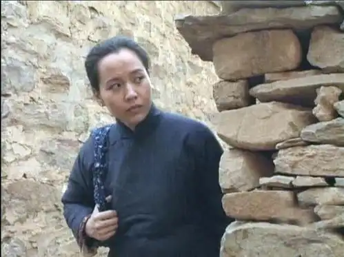 沈慧芬后来还参演过电视剧《红岩》,《长城脚下是我家》等,今年有出现