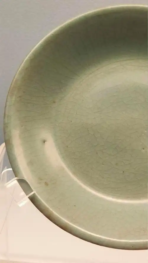 上海博物馆珍藏的北宋汝窑,想学习真品的就是得考察国家馆藏