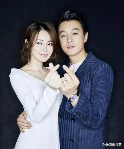 佟大为老婆晒全家福三个孩子露脸像爸爸俩女儿身高均超一米七