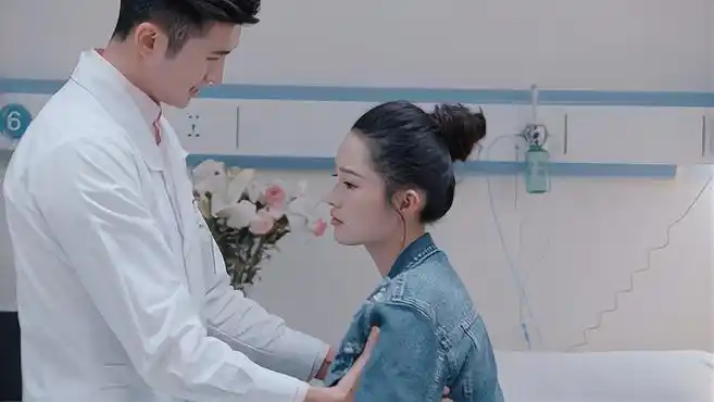 海上繁花:李沁崩溃站不稳,张云龙宠溺掐腰抱,男友力爆棚!