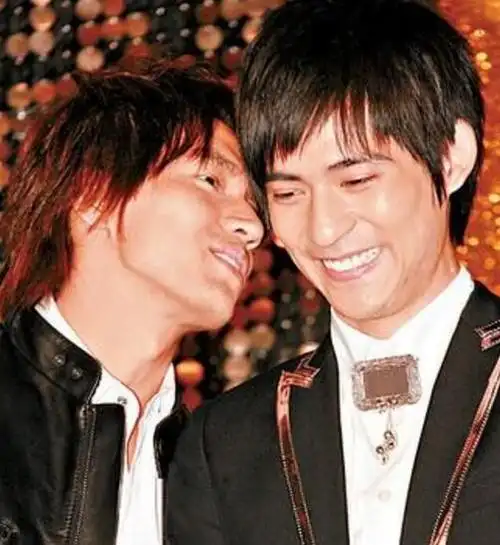 【图】言承旭周渝民身高谁高 两人时隔多年感情依旧感动粉丝