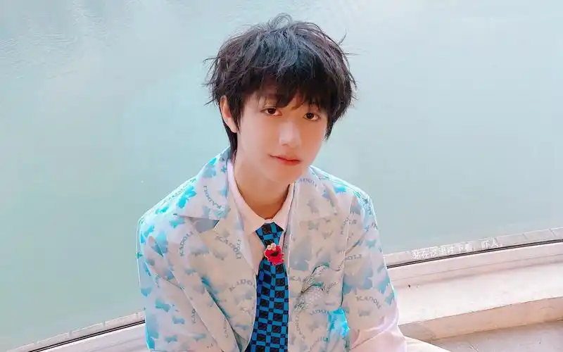 朱志鑫告白气球伪mv剪辑可爱美颜向