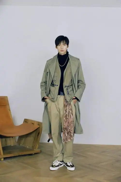 人气爱豆邓超元,穿衣法则大公开!你get了吗?