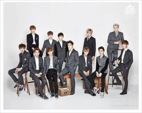 求exo代言ivyclub的图片,要十二人的合照和单人照