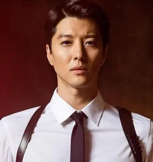 韩国帅哥明星排行榜有哪些(韩国男演员颜值最高的是谁)