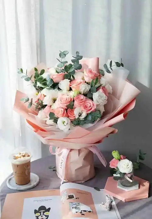 七夕节送花的经典祝福语,七夕节送花的经典祝福语图片(多款玫瑰花束为