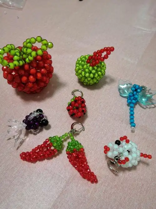 "手工串珠小金鱼"活动