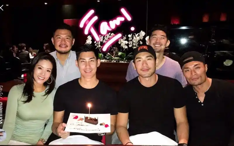 「高以翔 godfrey」合照 第一弹_哔哩哔哩 (゜-゜)つロ 干杯~-bili