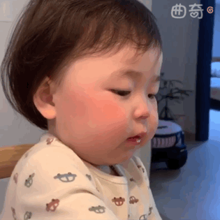 肥脸特效#黄夏温表情包gif