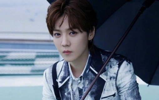 鹿晗终于要转型?华晨宇负面曝光是被整?