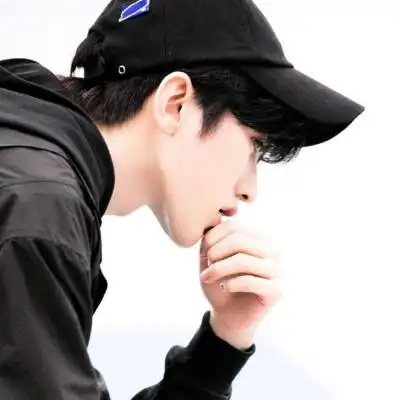 蔡徐坤绿色头像