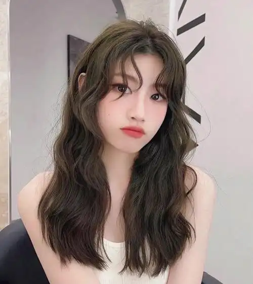 青木棕|||青木棕,一款高级感十足的发色.