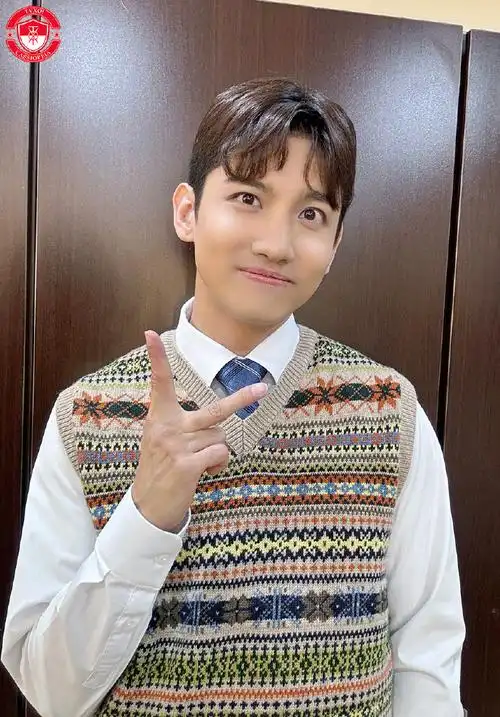 东方神起#沈昌珉超话240630  本杰明巴顿>末场花絮合集92wvs: 感谢