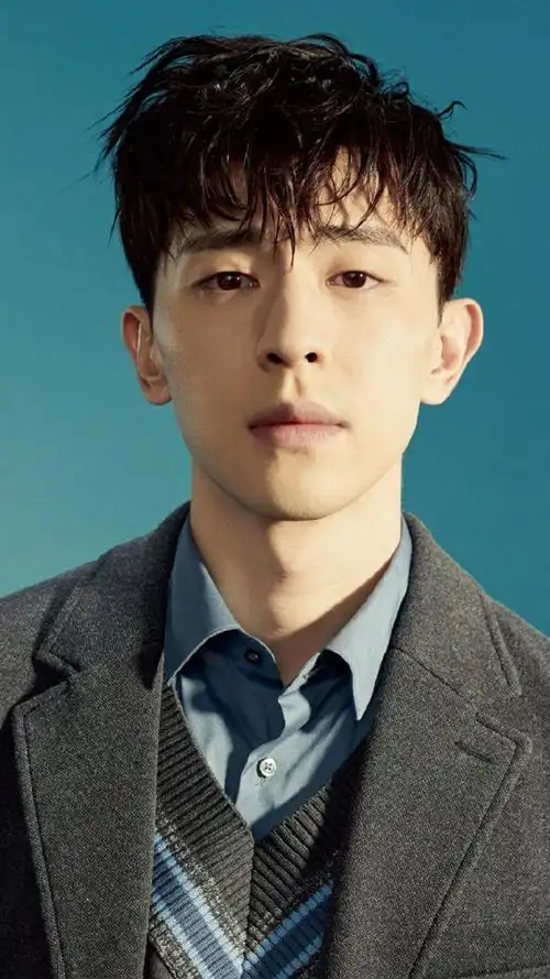 邓伦时尚帅气大片写真