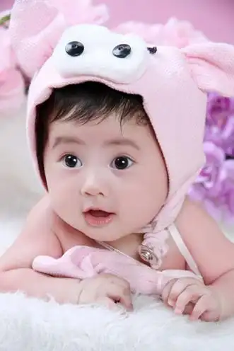 新品大眼睛女宝宝图片墙贴画漂亮女孩萌娃宝宝画报婴儿照片海报